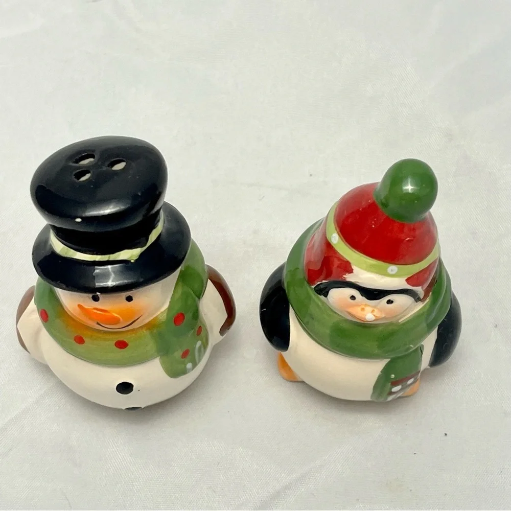 Whimsical Winter Snowman & Penguin Salt/Pepper Shakers, Rubber Stoppers, Vintage